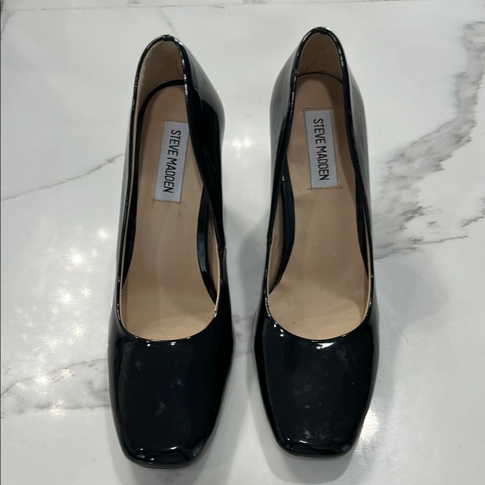 Steve Madden Black Patent Square Toe Block Heels. Size 7.5